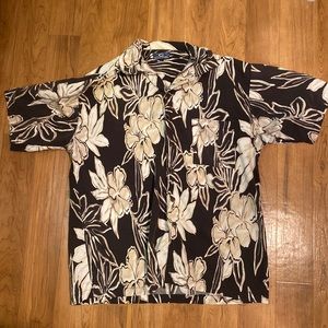 Pacific Scene button down floral print causal shirt XL